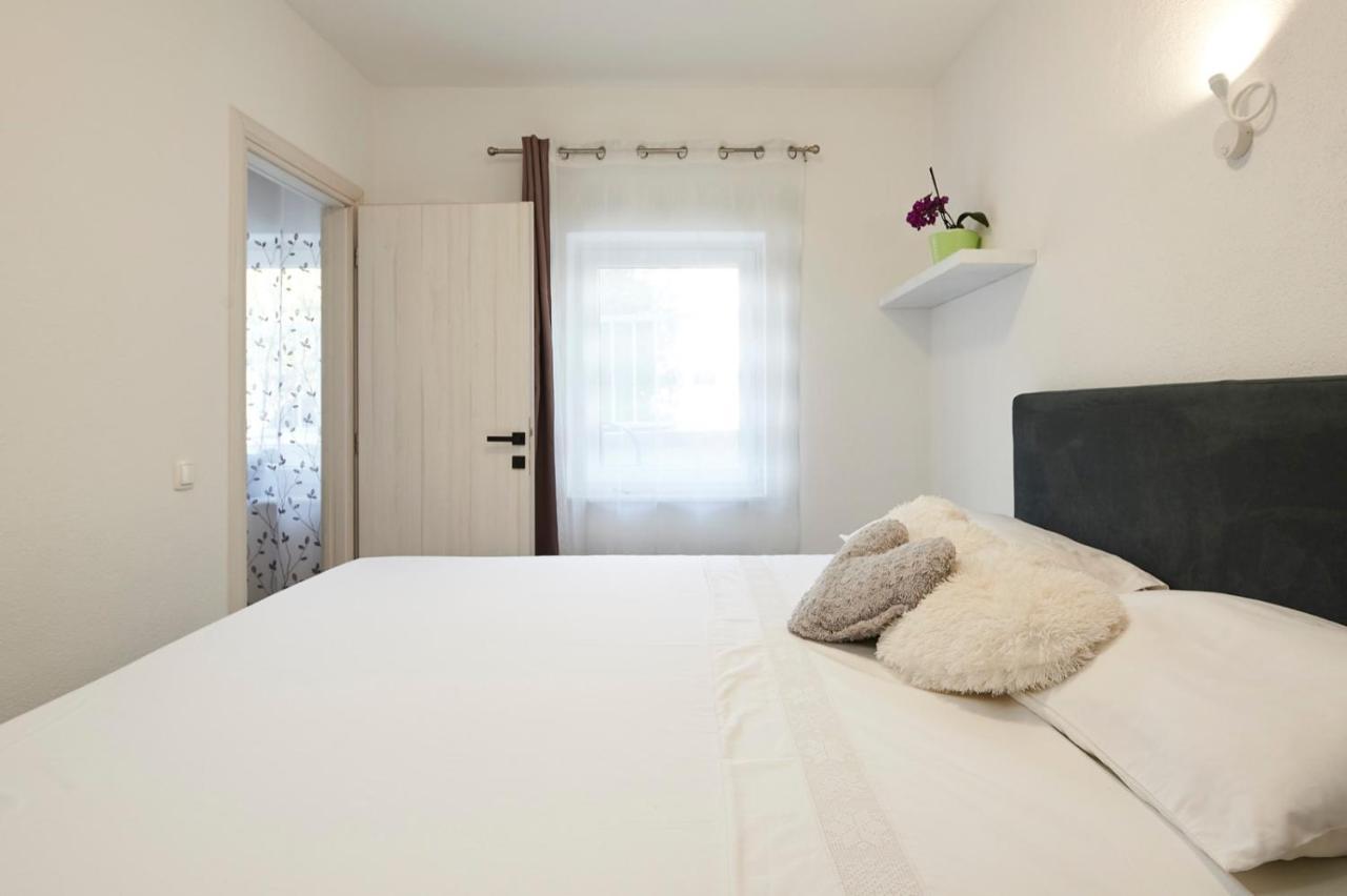 Apartment Josip Ciovo Трогір Екстер'єр фото